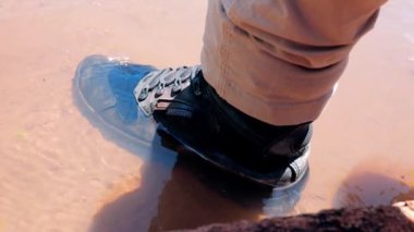 Cassilandia, Mato Grosso do Sul, Brezilya - 01 26 2024 Portekizce imzalayın Kurallara uyun Salto 'daki kazalardan biz sorumlu değiliz