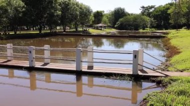 Cassilandia, Mato Grosso do Sul, Brezilya - 01 26 2024 Portekizce imzalayın Kurallara uyun Salto 'daki kazalardan biz sorumlu değiliz