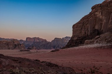 Ürdün 'deki wadi rom çölünün güzel manzarası