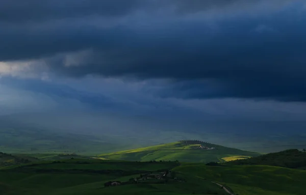 Тоскані Поля Весною Світанок Туманний Настрій Вал Орка Регіон Єнца — стокове фото