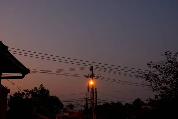 Pouliční Lampa Večerní Oblohou Pozadí — Stock fotografie