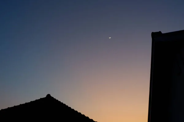 Mitad Luna Cielo Noche — Foto de Stock