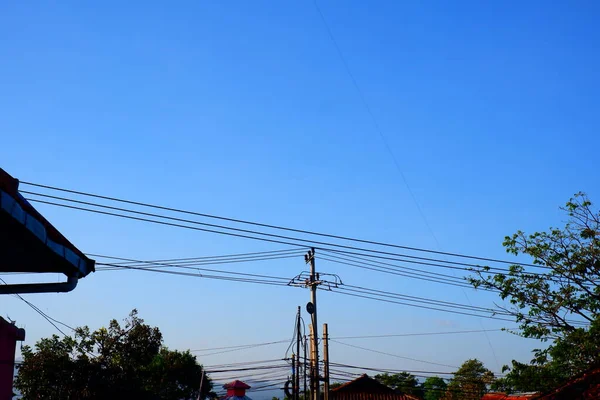 Straatlamp Met Heldere Blauwe Lucht Achtergrond — Stockfoto