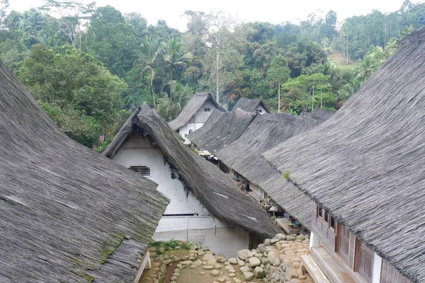 Uma Casa Tradicional Com Uma Arquitetura Única Feita Madeira Bambu — Fotografia de Stock