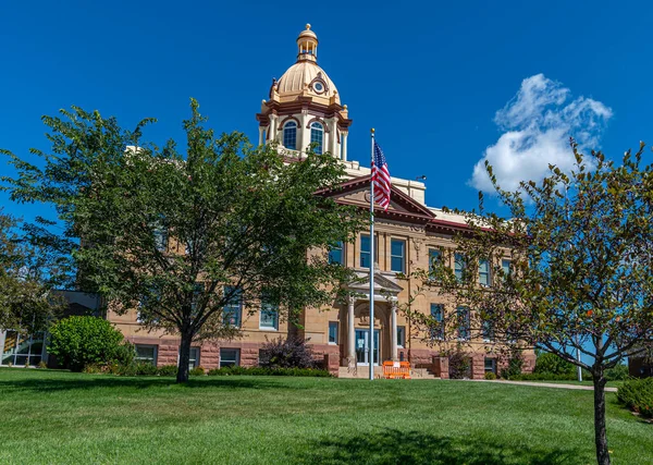 ウィスコンシン州の歴史的建築的に美しいピアース郡庁舎の写真 — ストック写真