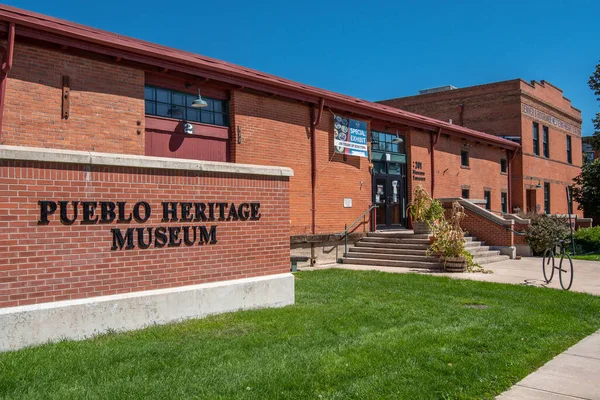Фотография Входа Музей Наследия Пуэбло Пуэбло Колорадо — стоковое фото