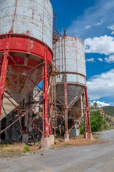 Industrial Plant Colorado Has Been Shut Abandoned Slowly Falling Prey — Stock Photo, Image