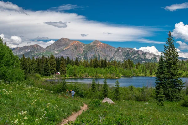 Magnífico Sendero Través Las Montañas Colorado Cerca Lost Lake Slough —  Fotos de Stock