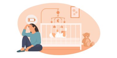 Bebeğinin yatağının yanında oturan bitkin, üzgün anne doğum sonrası depresyondan muzdarip.