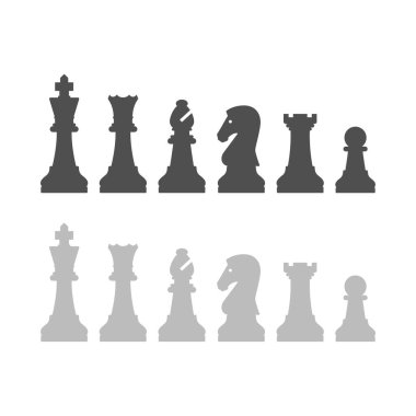 Satranç taşları sıralanmış, izole: satranç oyunu, strateji ve masa oyunları konsepti