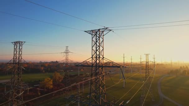 Torre Energia Transmissão Com Fios Hora Ouro Eletricidade Pylon Infra — Vídeo de Stock