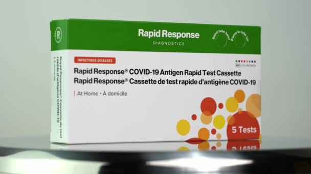 Toronto Ontario Kanada December 2022 Snabb Respons Covid Antigen Snabbtest — Stockvideo