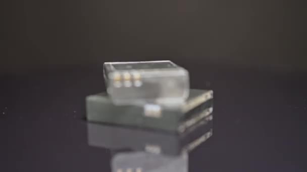 Innovations Batteries Portables Pour Smartphones Petites Caméras Action Graphène Solide — Video
