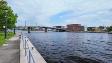 Campbellford kasabası kuzey doğu Ontario 'da. Trent-Severn Waterway ve Trent River boyunca küçük sevimli bir kasaba. Northumberland County: Campbellford, Ontario, Kanada - 15 Mayıs 2024