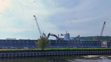 Cameco Şirketi 'nin Kanada' daki uranyum dönüştürme tesisine bakın. Nükleer reaktör yakıtı için uranyum heksaflorür ve uranyum dioksit üretir: Port Hope, Ontario, Kanada - 20 Eylül 2024