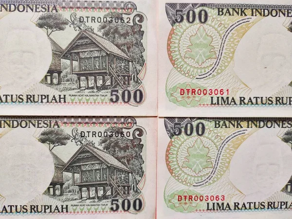 Vista Dall Alto Delle Vecchie Banconote Indonesiane 500 Rupie Emesse — Foto Stock
