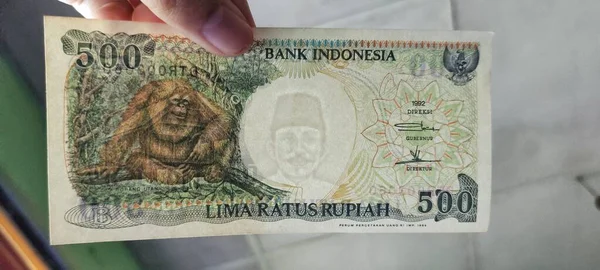 Banconota Indonesiana Mano Umana — Foto Stock