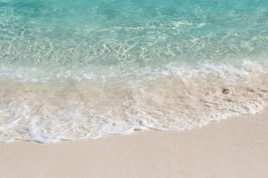 Similan Adası, Ulusal Park 'ta güzel bir yerdir ve Adaman Denizi' nde ünlü bir turistir.