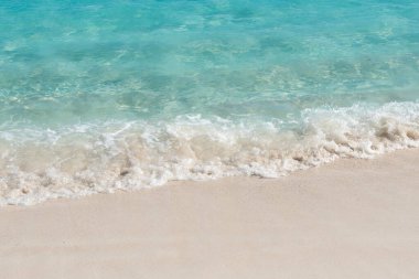 Similan Adası, Ulusal Park 'ta güzel bir yerdir ve Adaman Denizi' nde ünlü bir turistir.