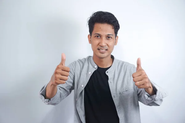 Shot Young Man Giving Thumbs While Looking Camera Smiling — Stock Photo, Image