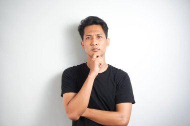 Genç adam düşünüyorum