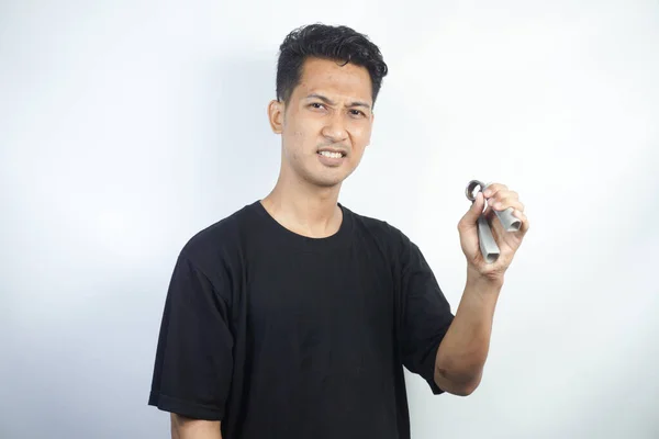 Asiatique Homme Portant Noir Tshirt Utilisation Poignées Pour Exercice — Photo