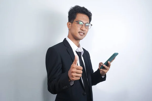 Lycka Till Bra Jobbat Närbild Porträtt Nöjda Stilig Indonesisk Man — Stockfoto