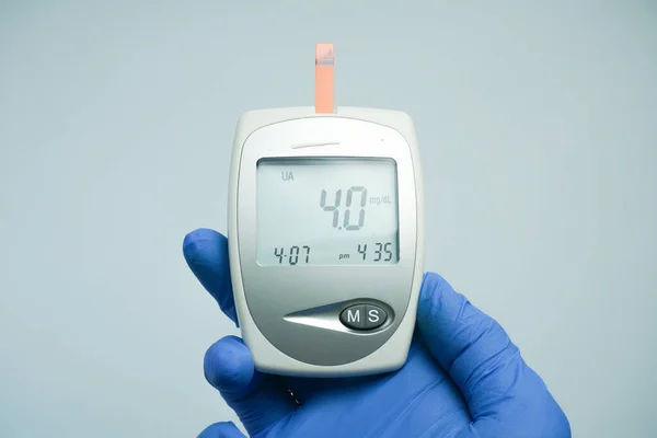 Dispositivo Médico Para Comprobar Ácido Úrico Azúcar Sangre Colesterol Contenido — Foto de Stock