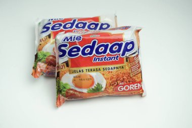 Balikpapan, 26 Aralık 2019. Mie Sedaap çeşitli aromalı. Endonezya 'dan popüler hazır şehriyeler. Yapımcı: Wings Food Group.