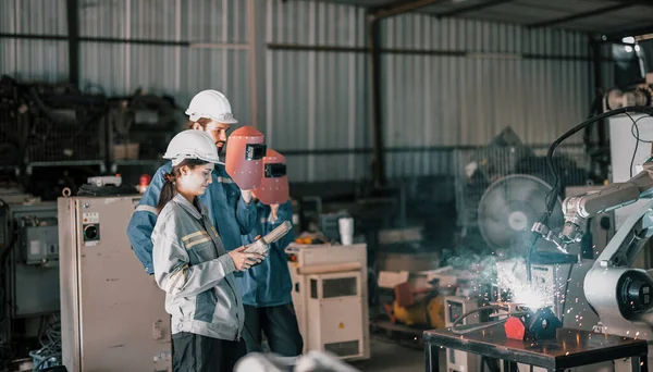 Robotics Technician Supervisor Guides Trainees How Automate Configure Access Welding — Stock Photo, Image