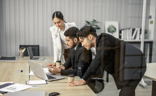 Financial Advisors Collaborate Assess Company Financial Performance Using Data Its — Stock Photo, Image