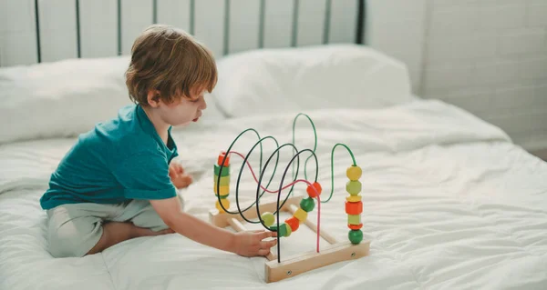 Naast Leuk Educatief Speelgoed Bouwstenen Helpen Kinderen Hersenen Ontwikkelen Oogcoördinatie — Stockfoto
