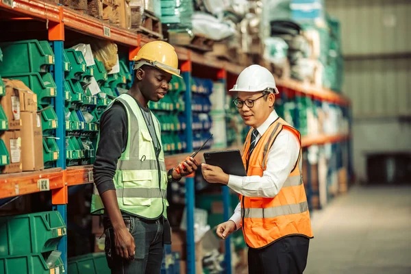 Warehouse Supervisor Ensures Smooth Inventory Distribution Leads Team Coaches New — Stock Photo, Image