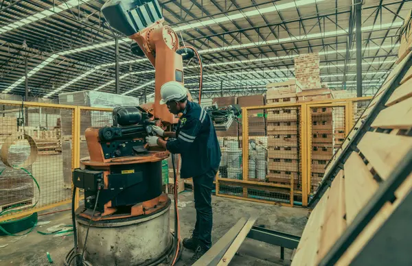 Robotic Technician Wood Manufacturing Virtually Maintain Robotic Arms Ensuring Productivity — Stock Photo, Image