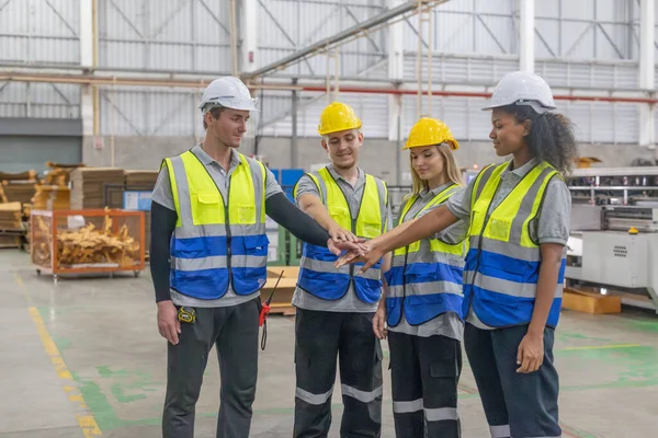 Diverse Multicultural Team Cardboard Workers Creates Positive Collaborative Environment Driving — Stock Photo, Image