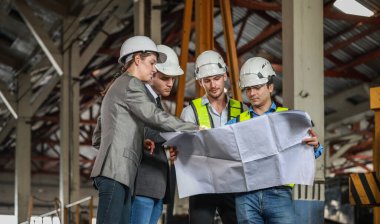 Düzenleyiciler, tren, demiryolu, ulaşım firmaları için CO2 emisyonları ve ayak izi faaliyetlerini ölçer, hesaplar, denetler. Olay yerinde toplanan veriler doğrulanıyor. Ticaret için karbon kredi girişimleri öneriyor