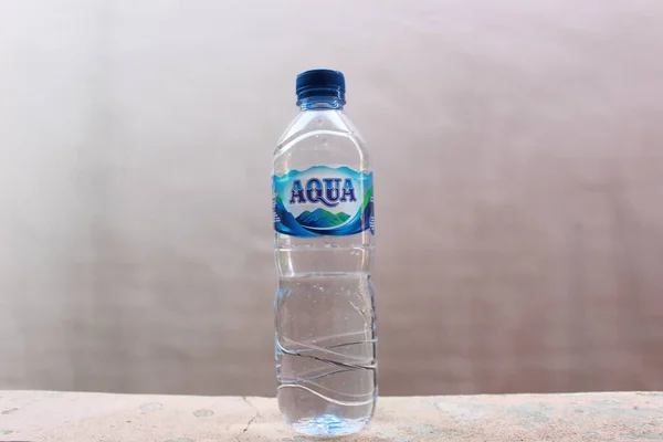Пеканбару Индонезия Мая 2022 Года Фото Бутылки Минеральной Водой Содержащей — стоковое фото