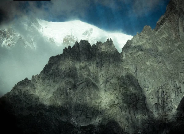 Οροσειρά Mont Blanc Κάτω Από Χιόνι Στη Valle Aosta Στο — Φωτογραφία Αρχείου