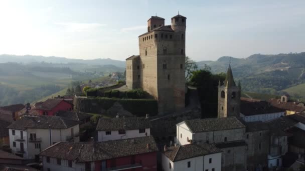 Zamek Serralunga Alba Jest Donjon Lub Wieża Zamek Zbudowany Wieku — Wideo stockowe