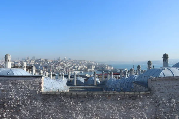 İstanbul 'un çatısından Bosphorus' a uzaklığı 