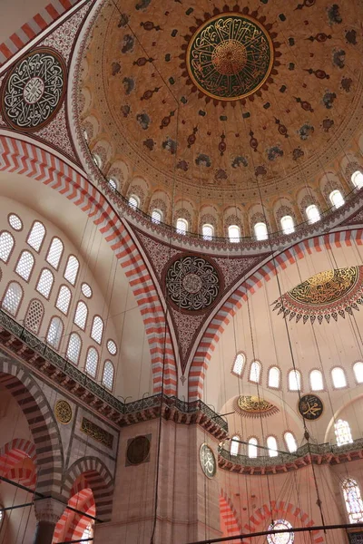 Süleyman Camii 'nin içi 