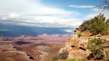 Gün doğumunun ve günbatımının fotoğrafsal materyalleri