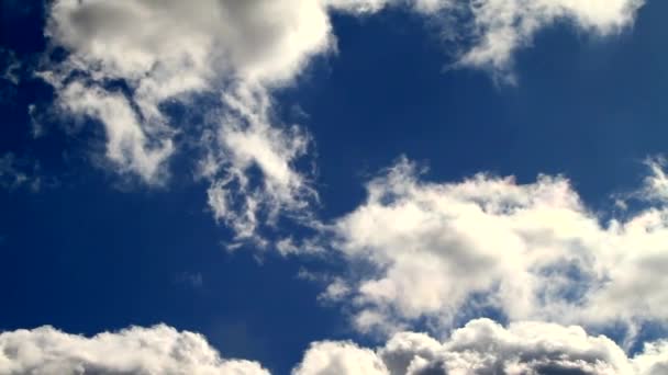 Матеріали Аеродинамічної Хмари — стокове відео