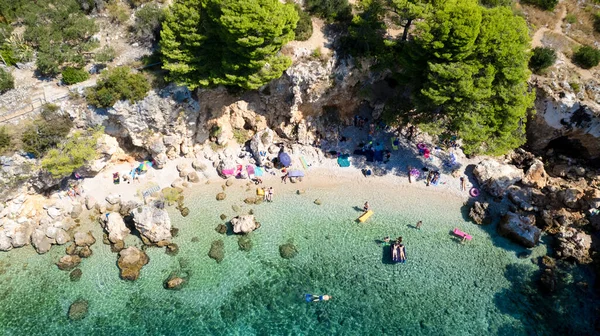 Bella Spiaggia Vicino Alla Città Brela Dalmazia Croazia Riviera Makarska — Foto Stock