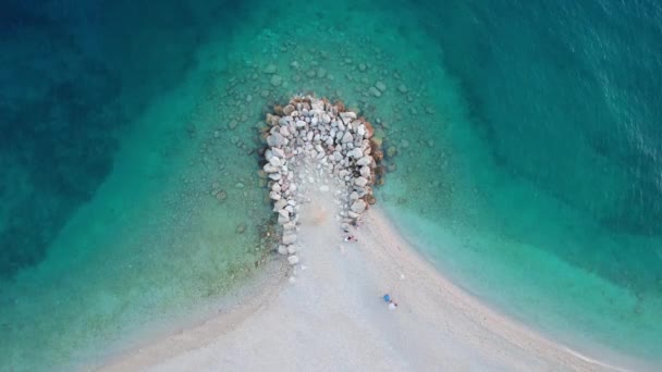 Luchtfoto Van Mensen Die Zwemmen Kajakken Peddelen Adriatische Zee Kroatië — Stockvideo