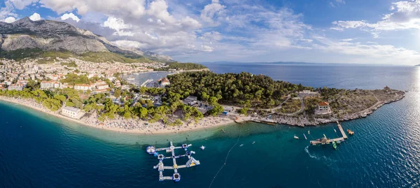Hırvatistan 'da Makarska' nın yazın hava manzarası