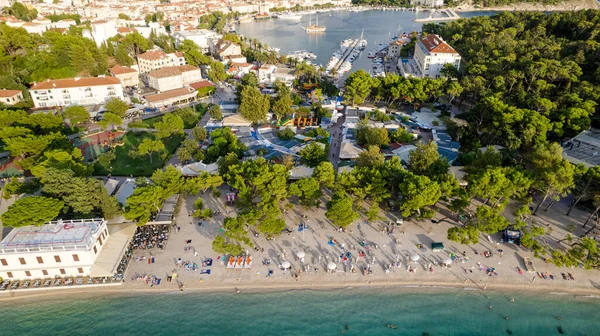 Foto Aerea Drone Makarska Croazia Città Costiera Mare Montagna — Foto Stock