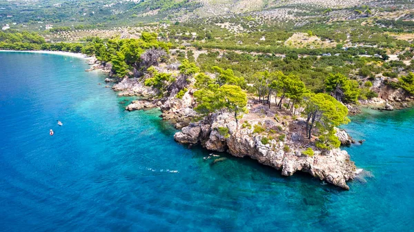 クロアチア Makarskiej近くのトゥセピ島の海岸 — ストック写真