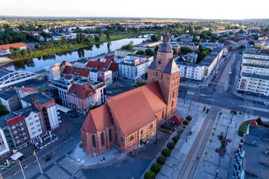 Eski Gorzw şehrinin güzel hava manzarası Wlkp Lubuskie Voyvoda Polonya.