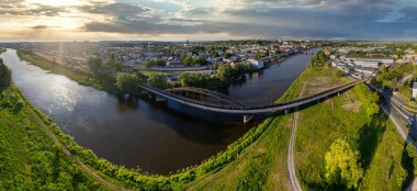 Eski Gorzw şehrinin güzel hava manzarası Wlkp Lubuskie Voyvoda Polonya.